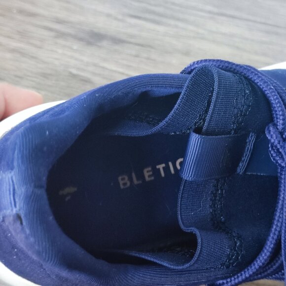 Fabletics Zuma Studio Sneaker II size 7 Athletic Lightweight Running Slip on - Picture 7 of 12